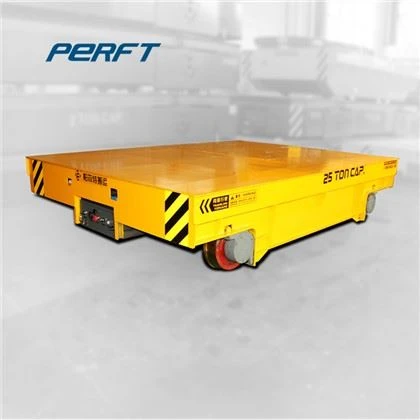 Transport auto feroviar perfect pentru transportul materialelor din zona de descărcare în interiorul depozitului